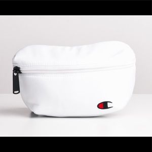 Champion fanny pack